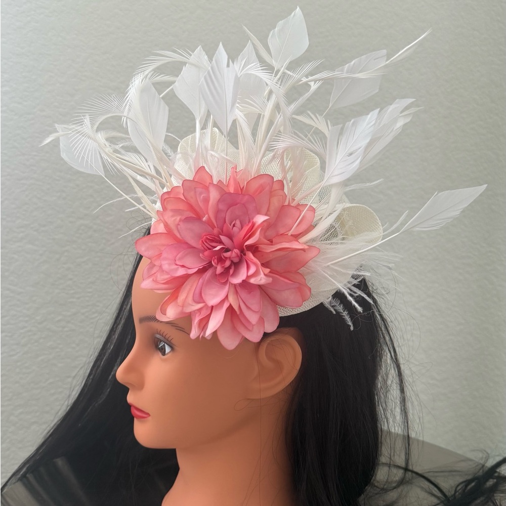 Elegant Pink and White Feather Fascinator